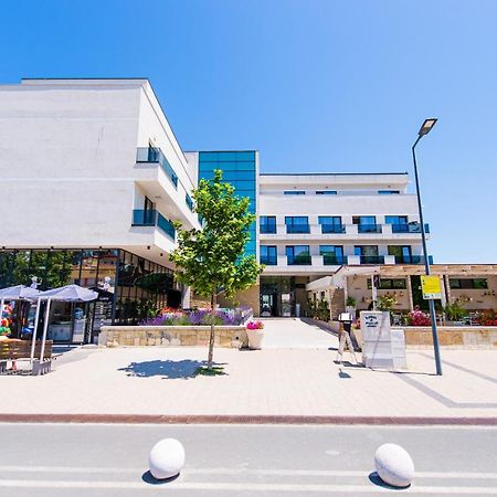 Hotel Prestige 마마이아 외부 사진