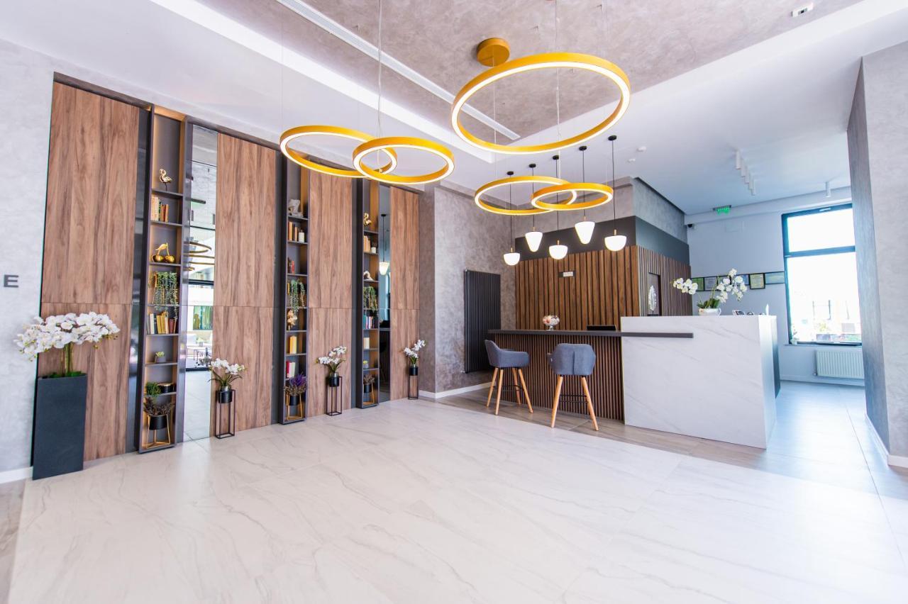 Hotel Prestige 마마이아 외부 사진