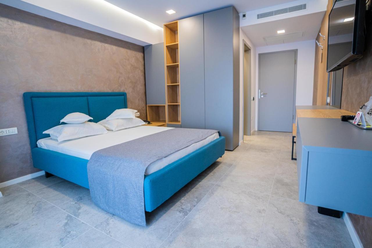 Hotel Prestige 마마이아 외부 사진